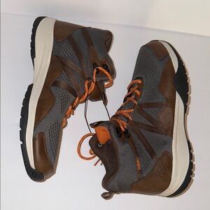 Khombu Wasabi Brown and Orange Outdoor Boots Athletic Shoes Men’s Size 12